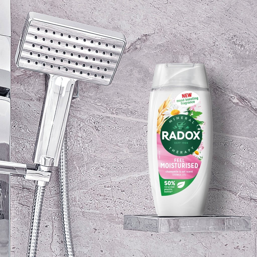 Radox Shower Gel Moisturise 225ml - Intamarque - Wholesale 8720181336133